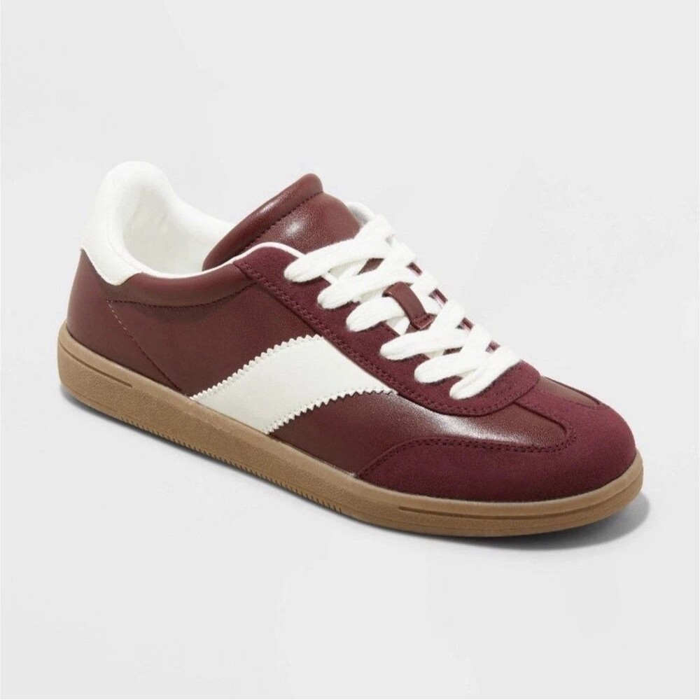 Universal Thread Women's Spencer Burgundy Sneakers with Memory Foam Insole Sz 7